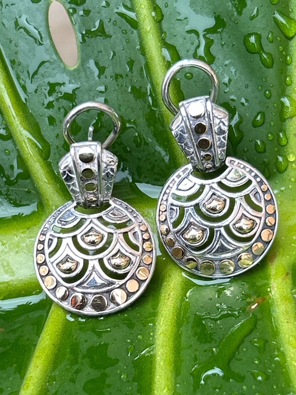 John Hardy Legends Naga collection round drop earrings sterling silver 18K gold - Picture 4 of 15